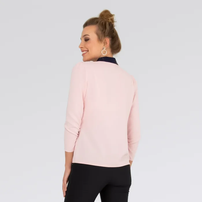 Blusa ejecutiva elegante
