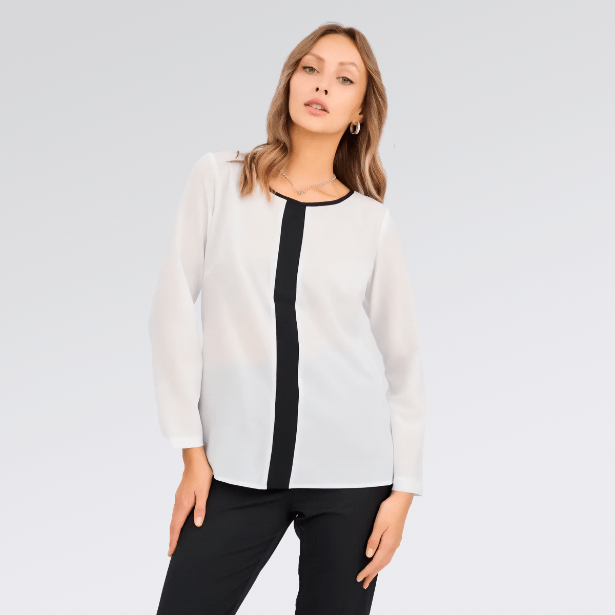 Blusón cuello redondo, uniforme para oficina mujer